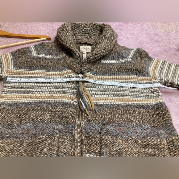 Knitted Women Cardigan Wilfred Free Brown/Beige/Off White and some grey blue. - Picture 6 of 8